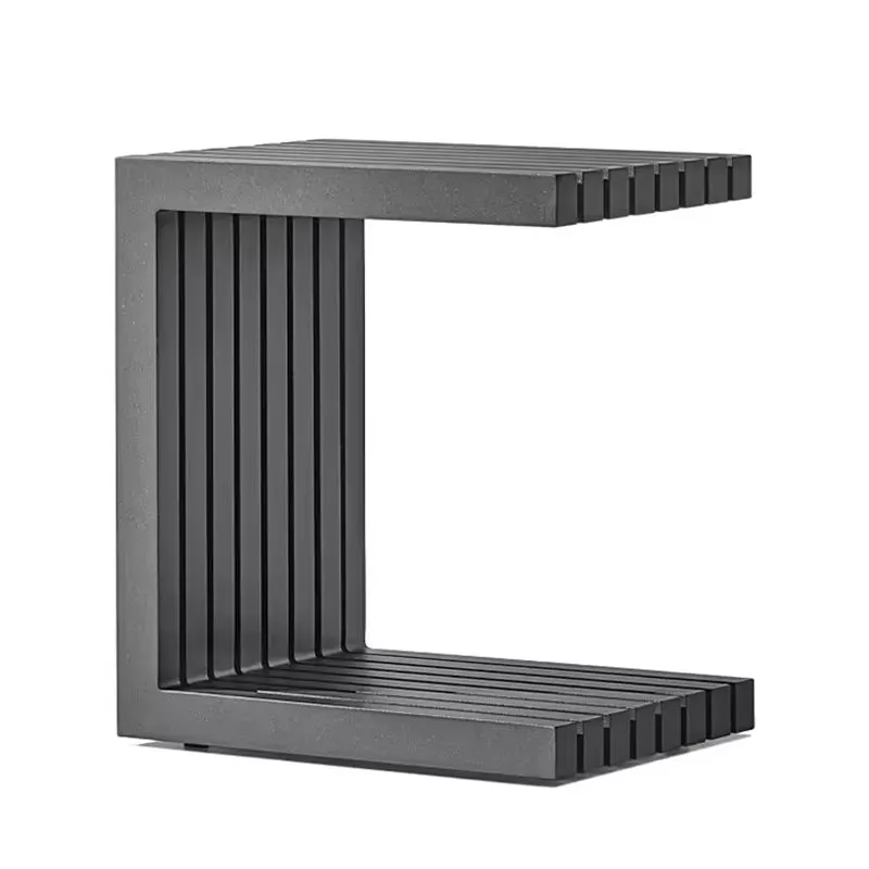 Caicos aluminum side table 1